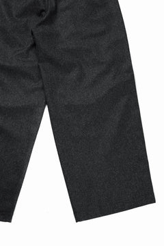 Load image into Gallery viewer, Ten c PANTALONE CARGO - TASCONATO / MILITARY WOOL FLANNEL (VEDVA NERA)