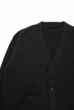Load image into Gallery viewer, Ten c CARDIGAN / BRUSHED STRETCH WOOL (NERO)