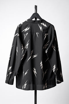 Load image into Gallery viewer, Y's for men x MASSES TE PATTERN DISCHARGE PRINT L/S SHIRT (BLACK)