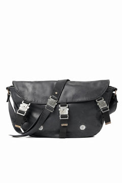 画像をギャラリービューアに読み込む, ierib Messenger Bag with Industrial Buckles / Horse Nubuck Leather (BLACK)