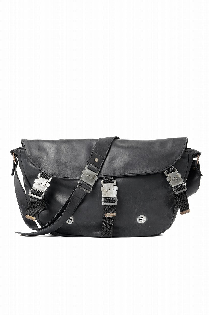 画像をギャラリービューアに読み込む, ierib Messenger Bag with Industrial Buckles / Horse Nubuck Leather (BLACK)