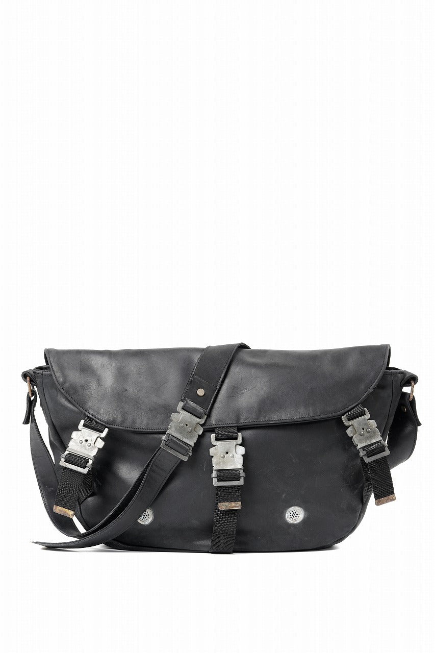 画像をギャラリービューアに読み込む, ierib Messenger Bag with Industrial Buckles / Horse Nubuck Leather (BLACK)