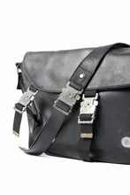 画像をギャラリービューアに読み込む, ierib Messenger Bag with Industrial Buckles / Horse Nubuck Leather (BLACK)