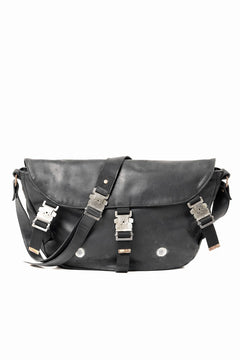 画像をギャラリービューアに読み込む, ierib Messenger Bag with Industrial Buckles / Horse Nubuck Leather (BLACK)