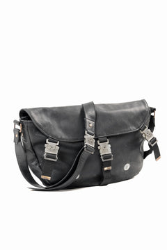 画像をギャラリービューアに読み込む, ierib Messenger Bag with Industrial Buckles / Horse Nubuck Leather (BLACK)