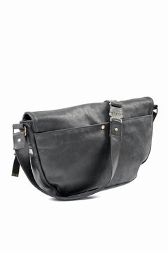 画像をギャラリービューアに読み込む, ierib Messenger Bag with Industrial Buckles / Horse Nubuck Leather (BLACK)