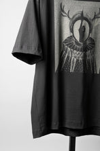 画像をギャラリービューアに読み込む, F/CE. MY QUEEN TEE  BY M.ENOMOTO (CHARCOAL)