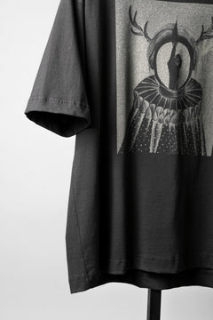 画像をギャラリービューアに読み込む, F/CE. MY QUEEN TEE  BY M.ENOMOTO (CHARCOAL)