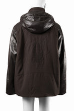 画像をギャラリービューアに読み込む, beauty : beast CONTRAST SLEEVE PADDED BLOUSON (BROWN)