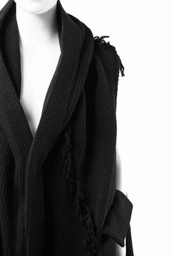 Load image into Gallery viewer, 【SAMPLE SALE】A.F ARTEFACT KNIT WAIST COAT (BLACK)