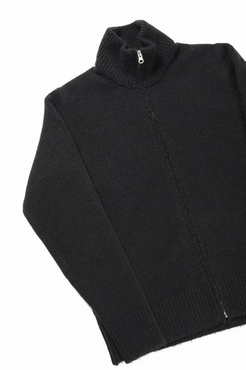 Load image into Gallery viewer, Ten c MAGLIERIA MAGLIA APERTA / BRUSHED STRETCH WOOL (NERO)