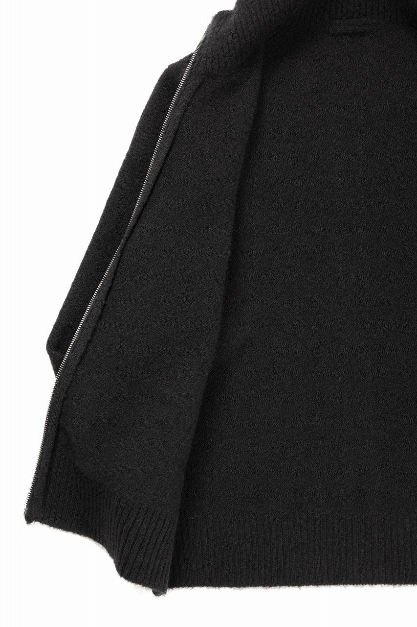 Load image into Gallery viewer, Ten c MAGLIERIA MAGLIA APERTA / BRUSHED STRETCH WOOL (NERO)