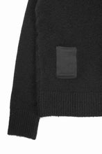 Load image into Gallery viewer, Ten c MAGLIERIA MAGLIA APERTA / BRUSHED STRETCH WOOL (NERO)