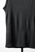 画像をギャラリービューアに読み込む, A.F ARTEFACT DEFORMED STRIPE PATTERN TANK TOP (BLACK)