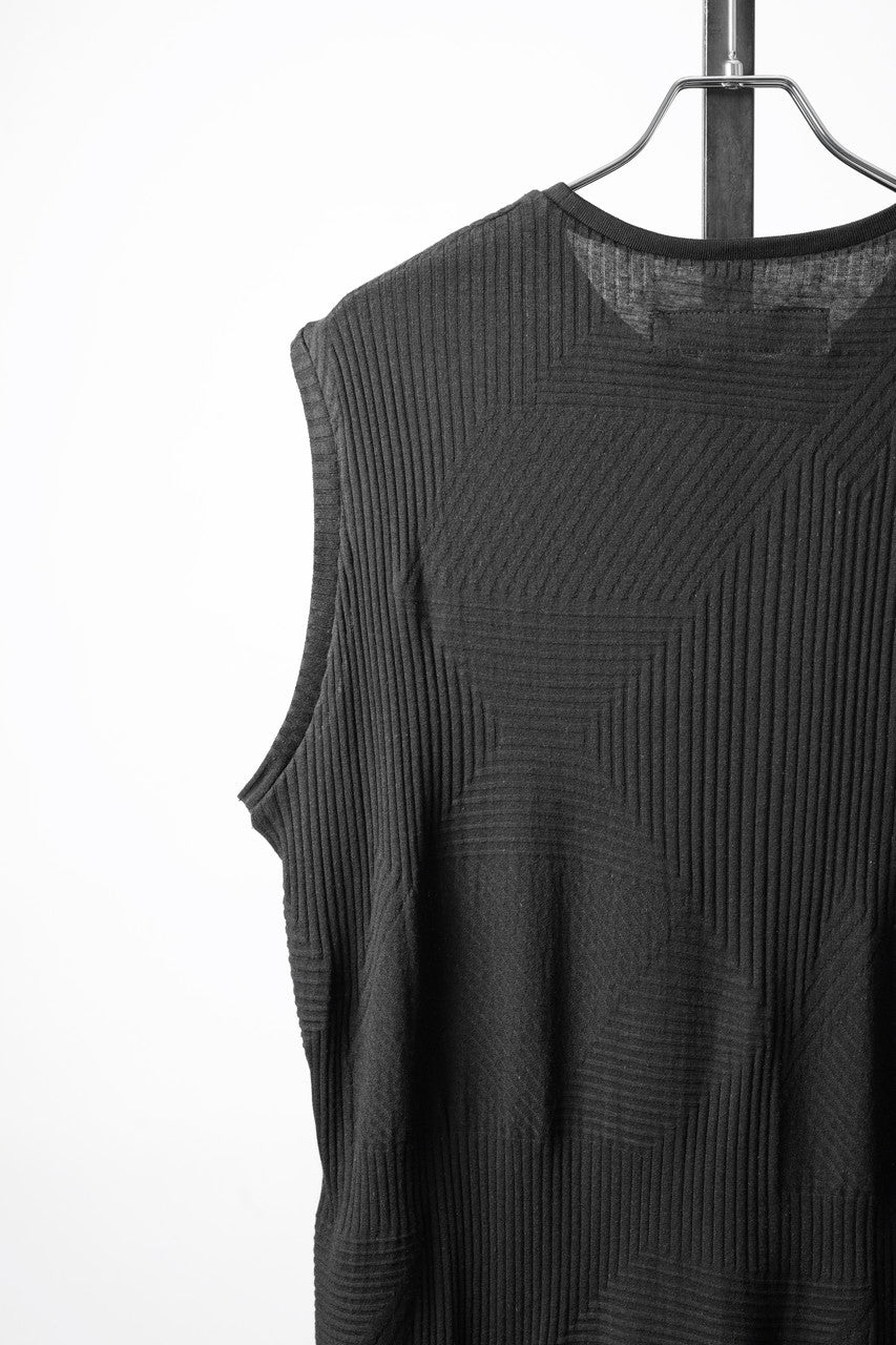 画像をギャラリービューアに読み込む, A.F ARTEFACT DEFORMED STRIPE PATTERN TANK TOP (BLACK)
