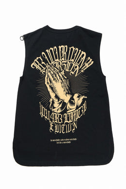 beauty : beast ESSENTIAL GRAPHIC LINE SLEEVELESS TEE (PRAYER / BLACK)