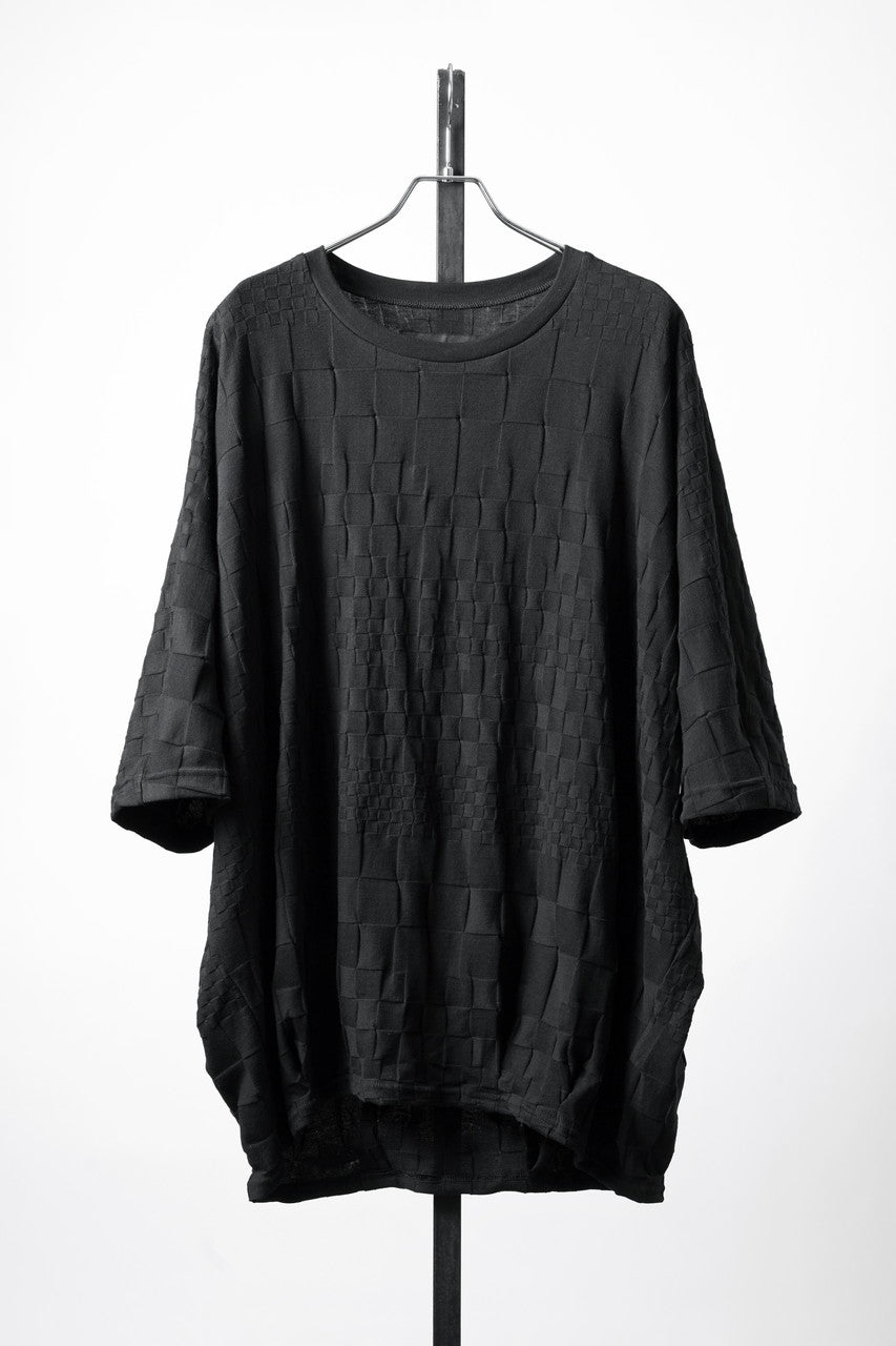 画像をギャラリービューアに読み込む, A.F ARTEFACT GRADIENT PLAID PATTERN DOLMAN TEE (BLACK)