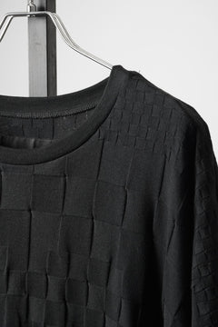 画像をギャラリービューアに読み込む, A.F ARTEFACT GRADIENT PLAID PATTERN DOLMAN TEE (BLACK)
