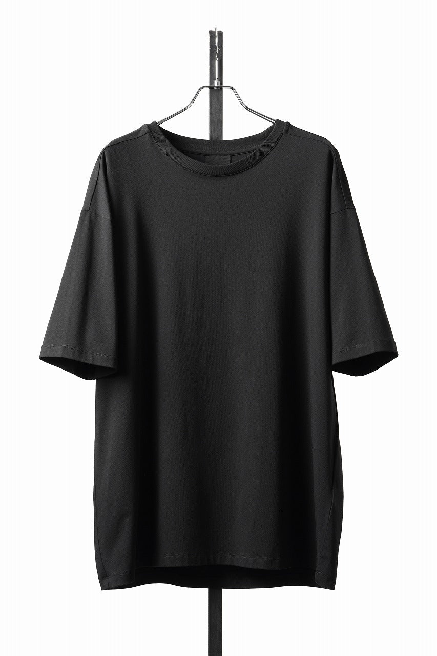 thom/krom ROUND NECK T-SHIRT / RELAXED FIT (BLACK)の商品ページ