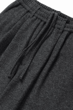 画像をギャラリービューアに読み込む, F/CE. OVERSIZED EASY PANTS / FLEX DART JERSEY (CHARCOAL)