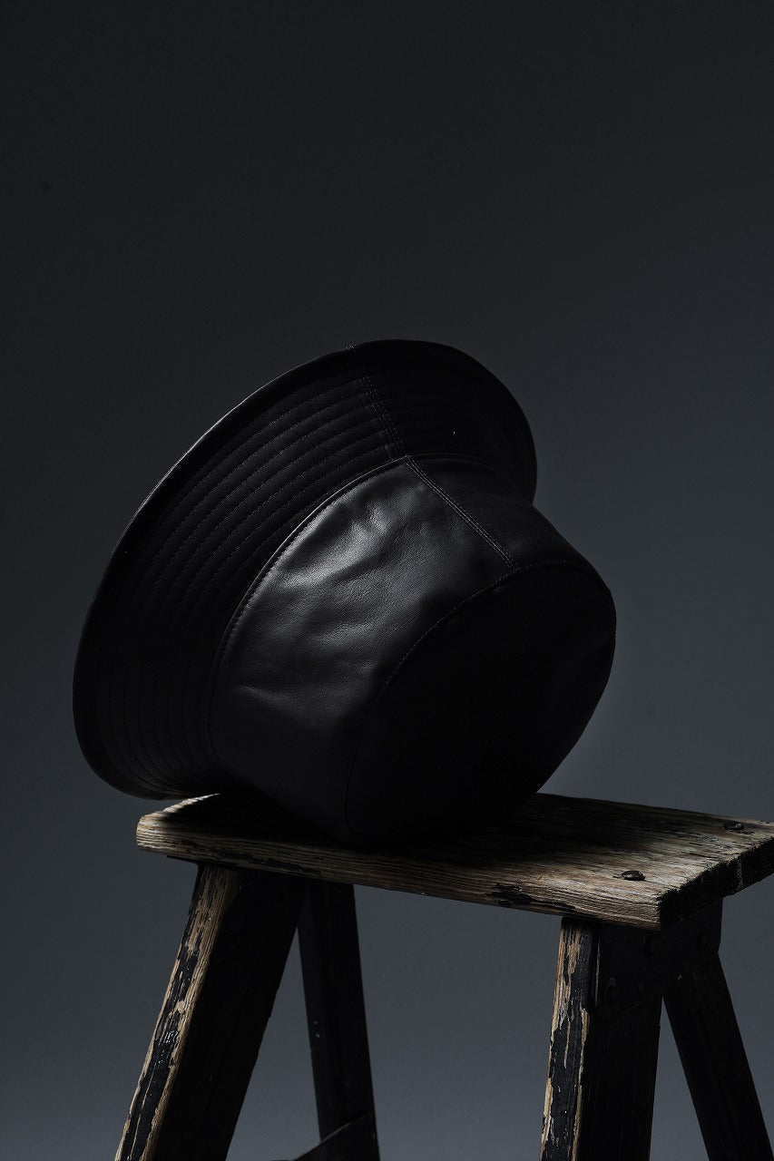 画像をギャラリービューアに読み込む, ISAMU KATAYAMA BACKLASH BUCKET HAT / MONOCHROME LUXURY STEER (BLACK)