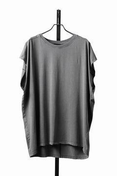 Load image into Gallery viewer, thom/krom FRENCH SLEEVE T-SHIRT / OVERSIZED FIT (DARK USED GREY)