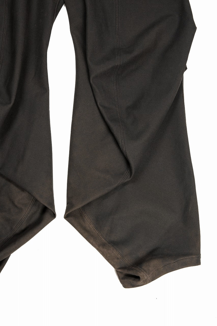 画像をギャラリービューアに読み込む, beauty : beast CROISSANT FLARE DOUBLE POCKET PANTS / PIGMENT PRINT VERSION (BROWN)