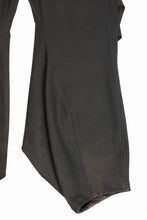 画像をギャラリービューアに読み込む, beauty : beast CROISSANT FLARE DOUBLE POCKET PANTS / PIGMENT PRINT VERSION (BROWN)