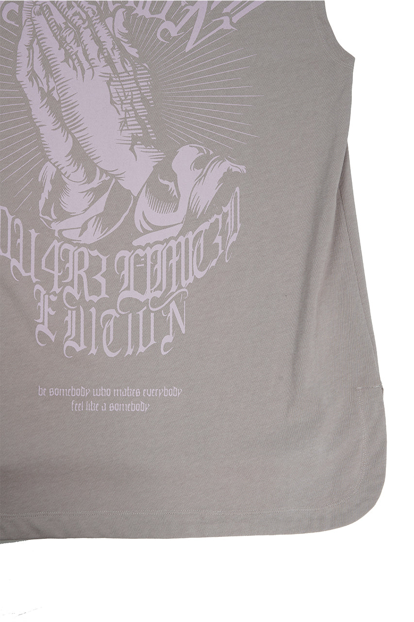 画像をギャラリービューアに読み込む, beauty : beast ESSENTIAL GRAPHIC LINE SLEEVELESS TEE (PRAYER / LIGHT MOCHA)