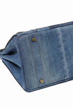 Load image into Gallery viewer, ierib exclusive 2Way Bark Bag 30 / Vintage Denim + Horse Leather (INDIGO x BLACK #B)