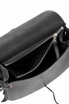 Load image into Gallery viewer, ierib x LOOM exclusive Medicine Bag / Saddle Leather (BLACK)