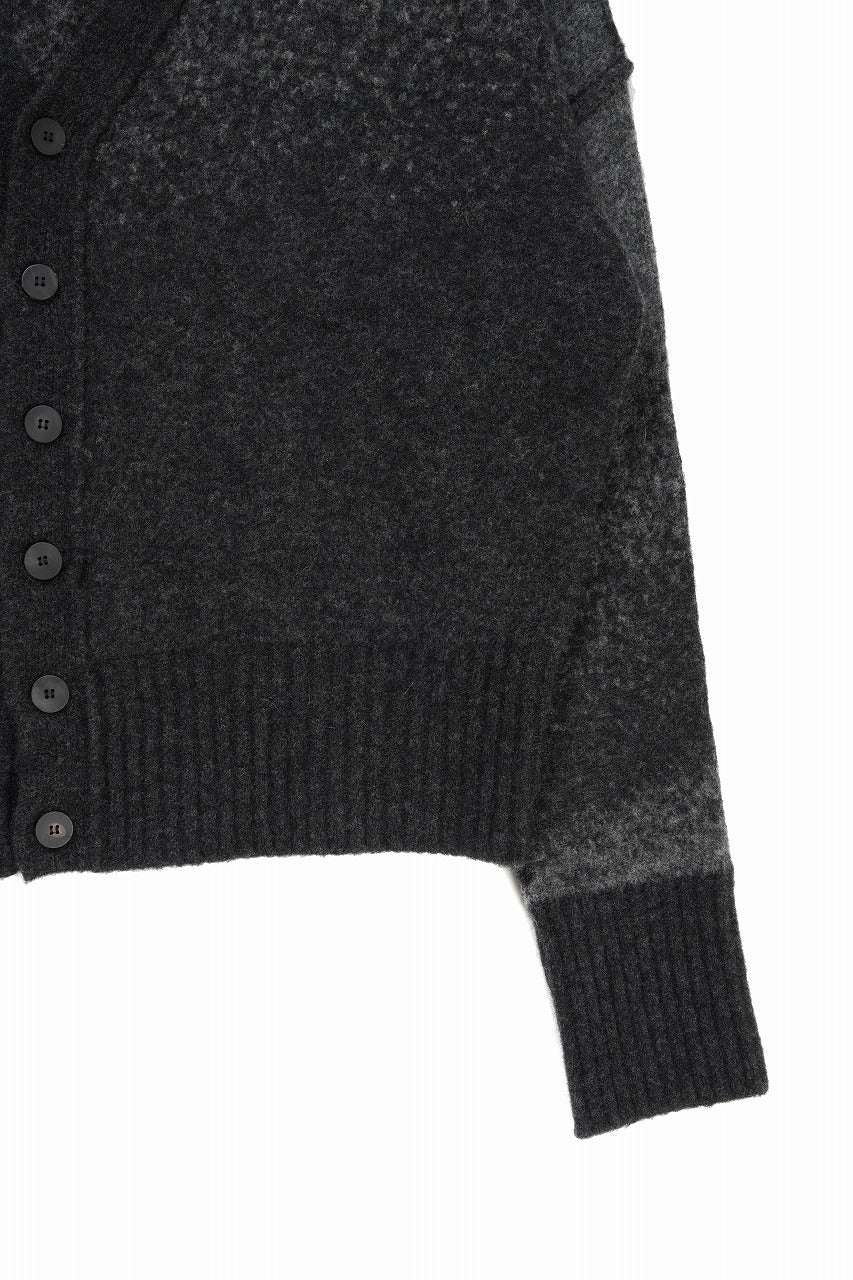Load image into Gallery viewer, ISABEL BENENATO Yak Cardigan with Shaded Jacquard in Two Colours (GRAPHITE)