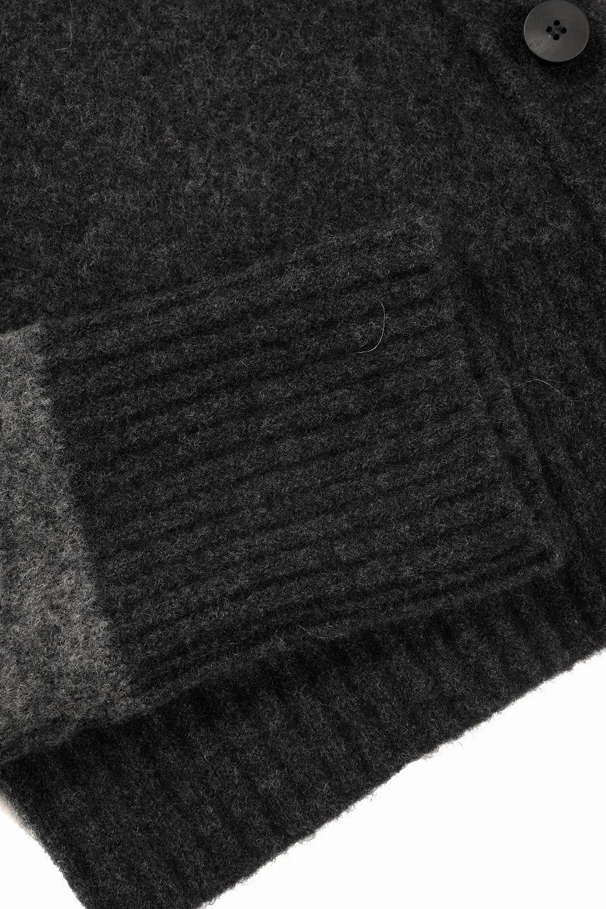 Load image into Gallery viewer, ISABEL BENENATO Yak Cardigan with Shaded Jacquard in Two Colours (GRAPHITE)