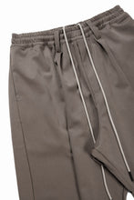 画像をギャラリービューアに読み込む, 【SAMPLE SALE】A.F ARTEFACT VOLUMETRIC WIDE TROUSERS (SAND)