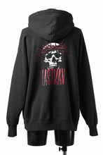 画像をギャラリービューアに読み込む, LASTMAN PRINTED HOODIE -CROWN- (BLACK)