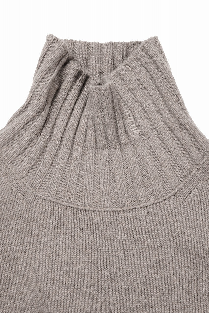 Load image into Gallery viewer, ISABEL BENENATO Cashmere Turtle Neck Sweater (PUMICE)