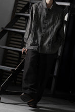 Load image into Gallery viewer, A TENTATIVE ATELIER Abel G. MULTI-STITCHES WORKER SHIRT (BLACK)