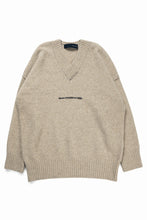 Load image into Gallery viewer, ISABEL BENENATO Yak V-neck Over Sweater with Contrast &amp; Crotch Stitching (NATURAL)