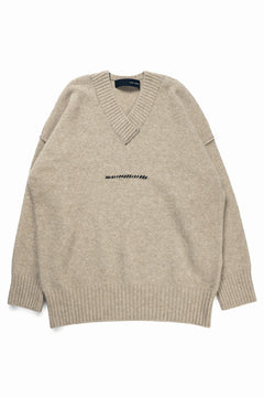 Load image into Gallery viewer, ISABEL BENENATO Yak V-neck Over Sweater with Contrast &amp; Crotch Stitching (NATURAL)