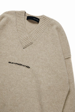 Load image into Gallery viewer, ISABEL BENENATO Yak V-neck Over Sweater with Contrast &amp; Crotch Stitching (NATURAL)
