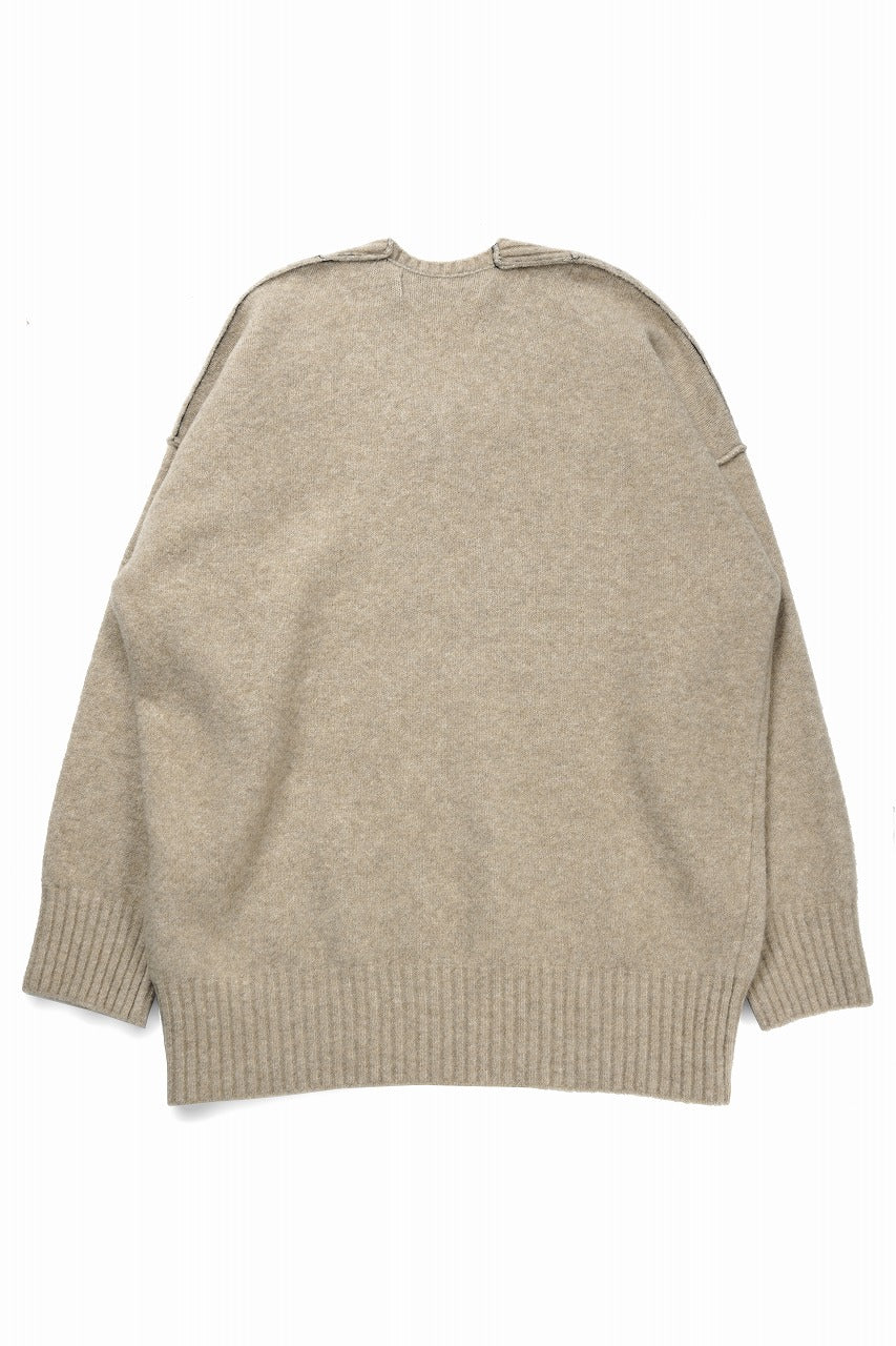 Load image into Gallery viewer, ISABEL BENENATO Yak V-neck Over Sweater with Contrast &amp; Crotch Stitching (NATURAL)
