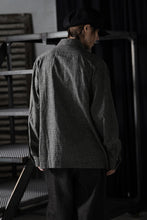 Load image into Gallery viewer, A TENTATIVE ATELIER Abel G. MULTI-STITCHES WORKER SHIRT (BLACK)