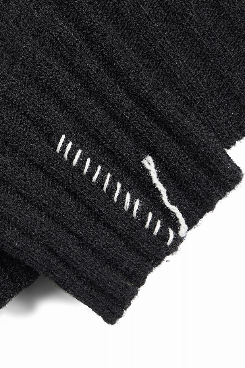 Load image into Gallery viewer, ISABEL BENENATO Cashmere Turtle Neck Sweater (BLACK)