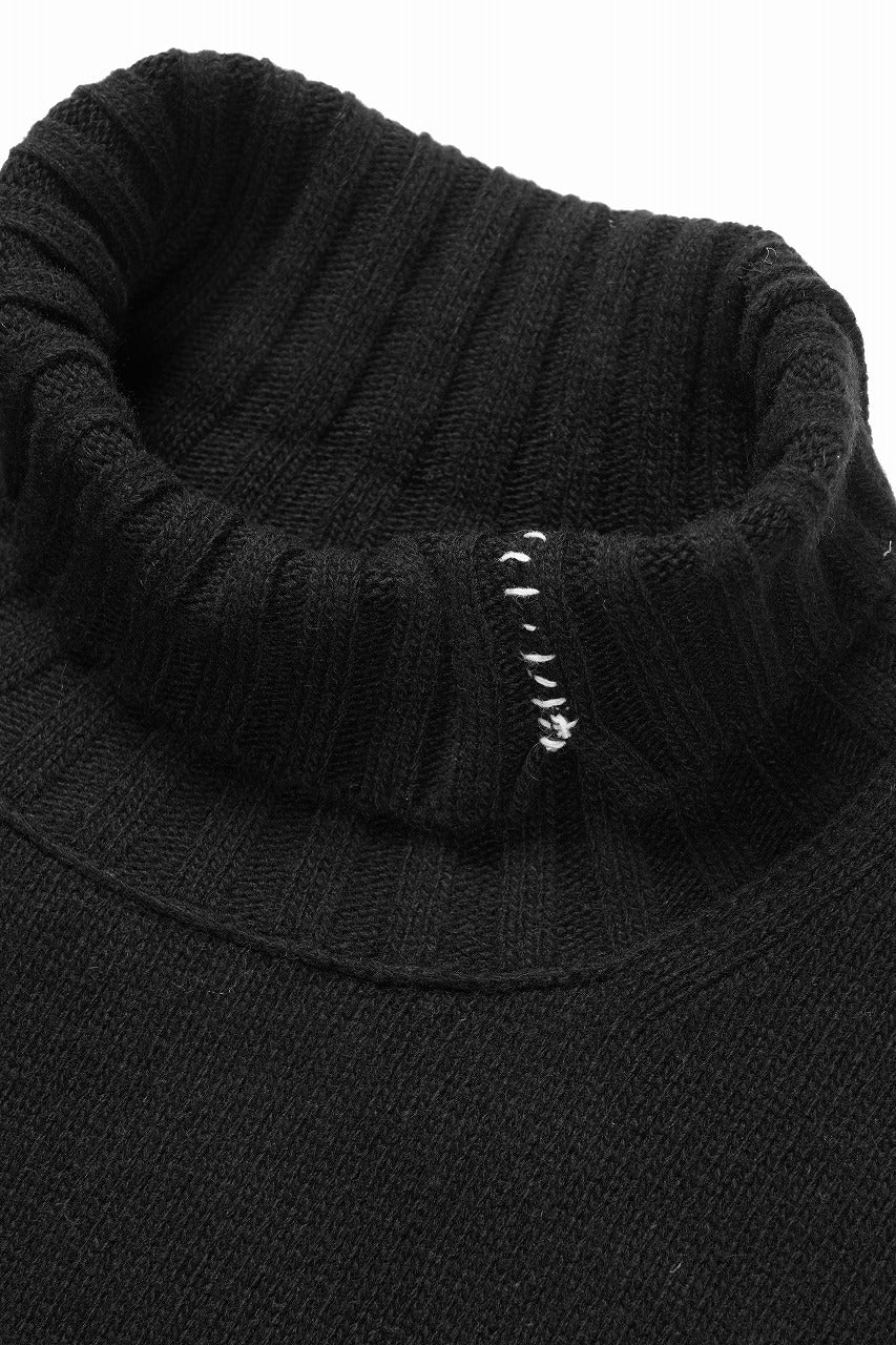 Load image into Gallery viewer, ISABEL BENENATO Cashmere Turtle Neck Sweater (BLACK)