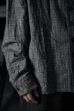 Load image into Gallery viewer, A TENTATIVE ATELIER Abel G. MULTI-STITCHES WORKER SHIRT (BLACK)