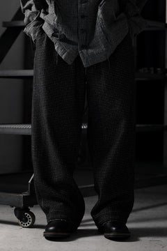 Load image into Gallery viewer, A TENTATIVE ATELIER exclusive George BUTTONED JACQUARD WORKER PANTS (DARK BROWN)