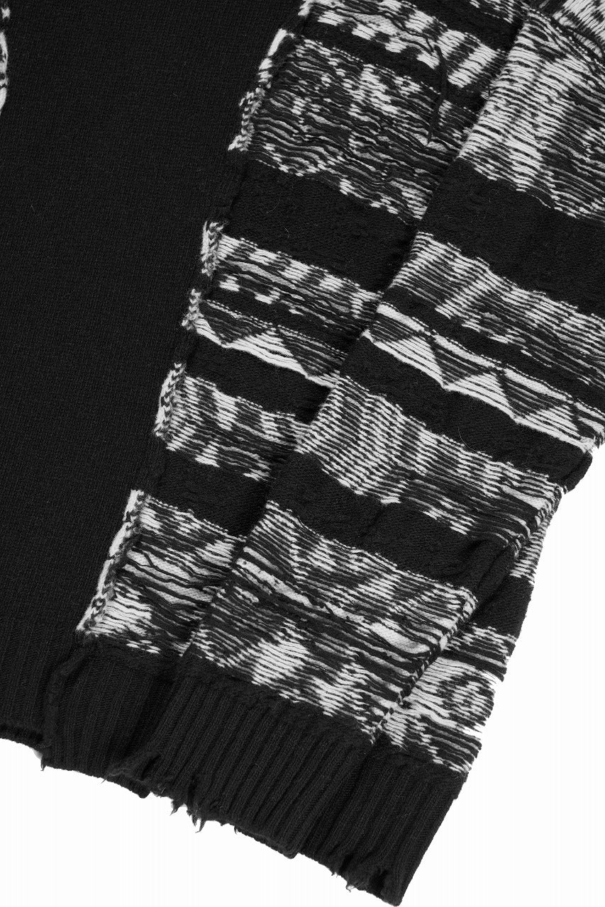 Load image into Gallery viewer, ISABEL BENENATO Reversible Crew-Neck Sweater with Virgin Wool Fancy Jacquard Work (BLACK / WHITE)