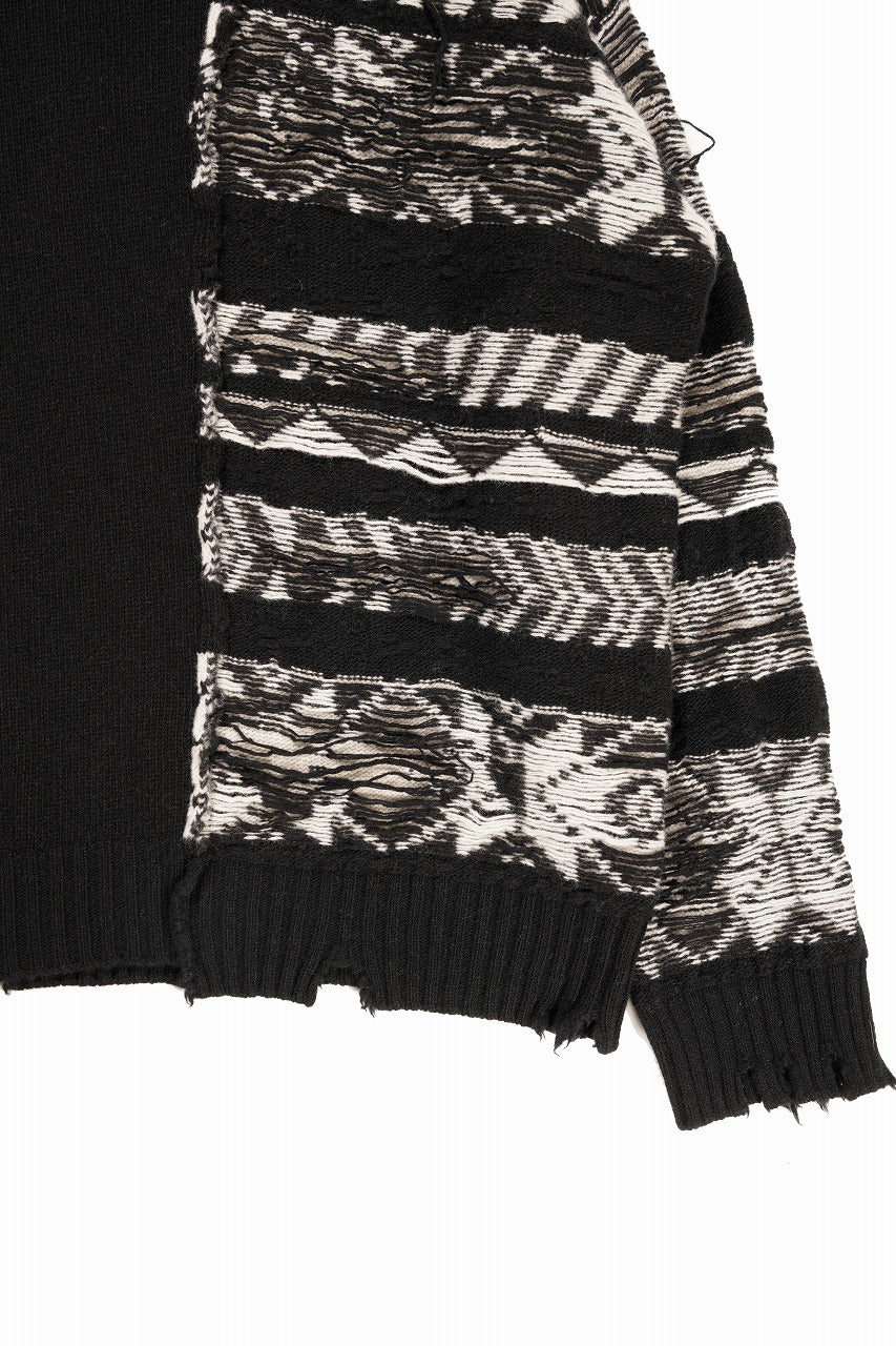 Load image into Gallery viewer, ISABEL BENENATO Reversible Crew-Neck Sweater with Virgin Wool Fancy Jacquard Work (BLACK / WHITE)