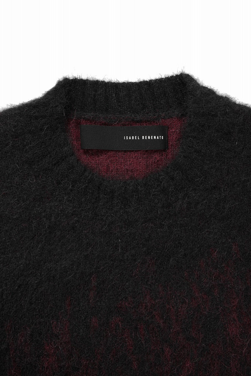 Load image into Gallery viewer, ISABEL BENENATO Gauzed Mohair Crew-Neck Sweater in Shaded Check (BLACK / RED)