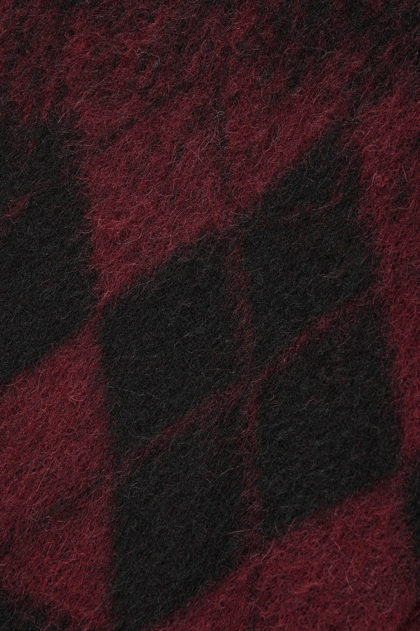 ISABEL BENENATO Gauzed Mohair Crew-Neck Sweater in Shaded Check (BLACK / RED)